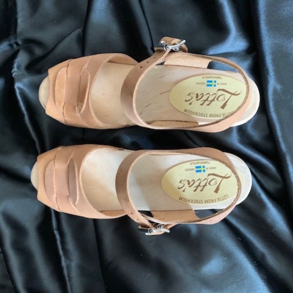 Lotta's clog sandals